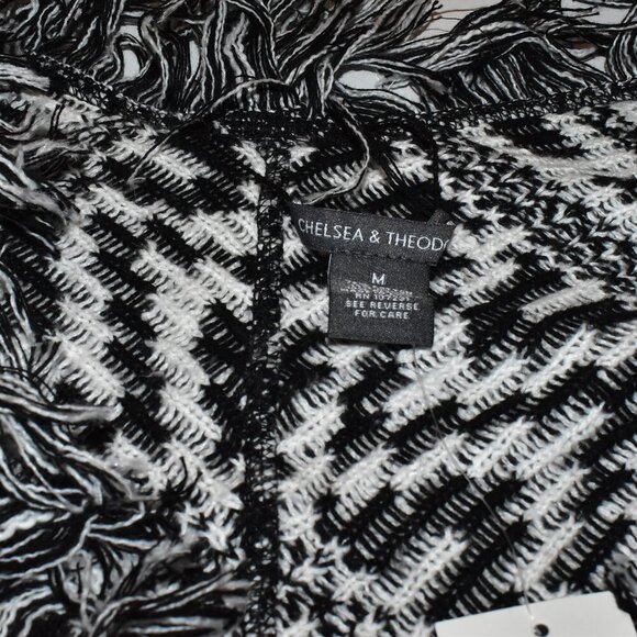 Chelsea & Theadore Open Front Fringe Wrap Sweater Black and White Size M - Picture 3 of 9